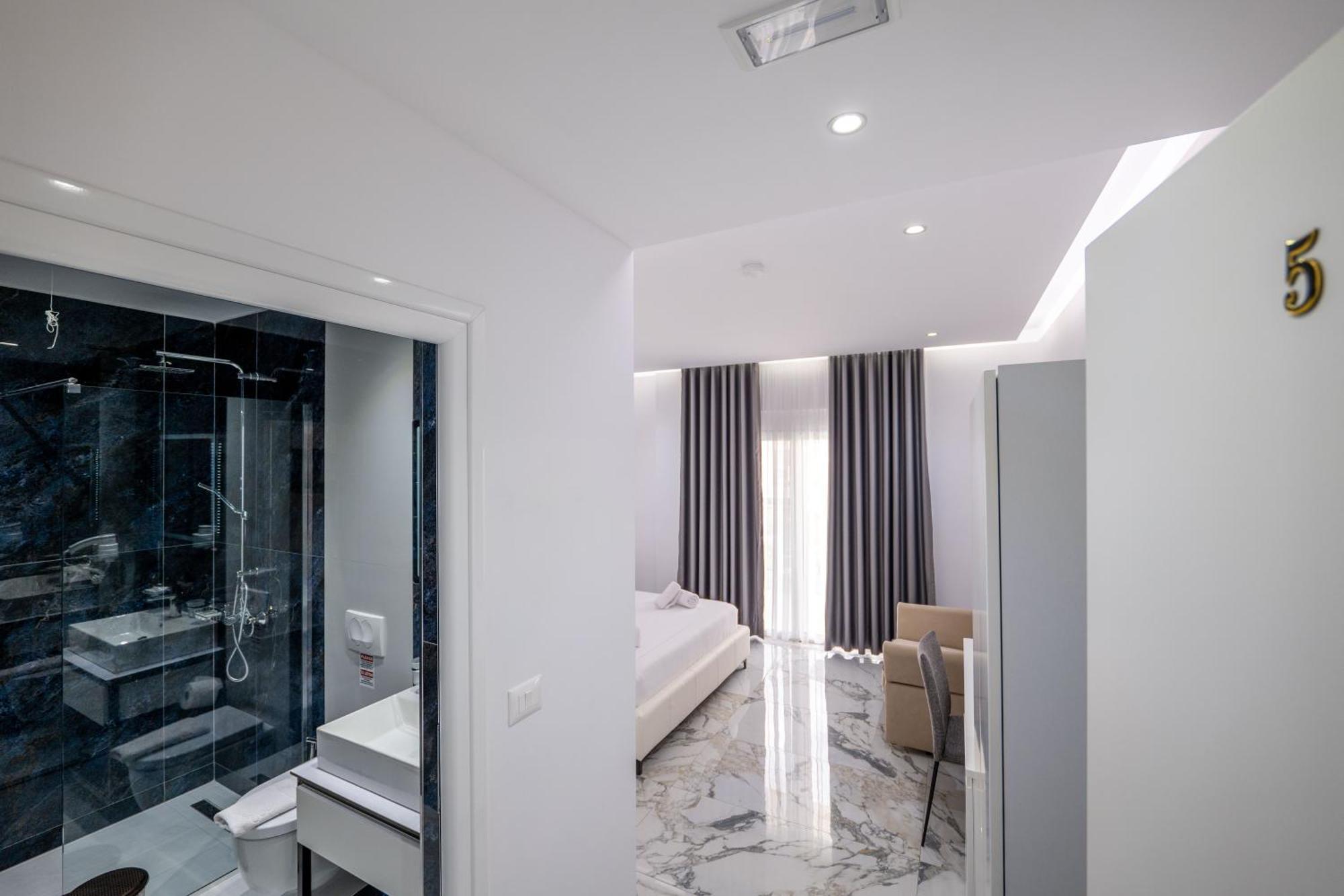 Margarita Apartment Ksamil