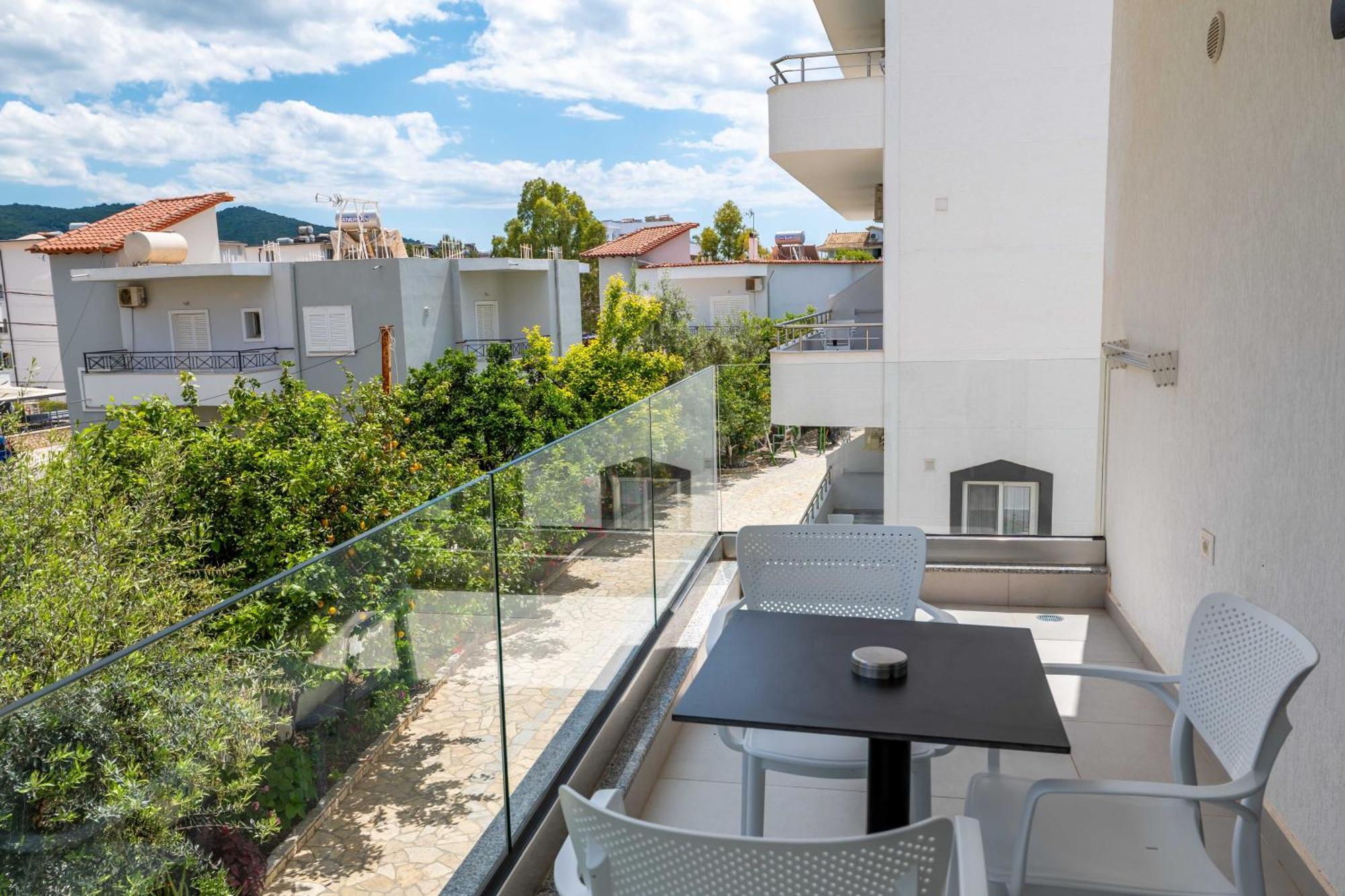 Margarita Apartment *