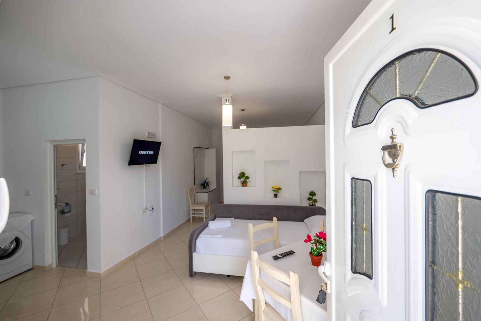 Apartment Margarita Ksamil