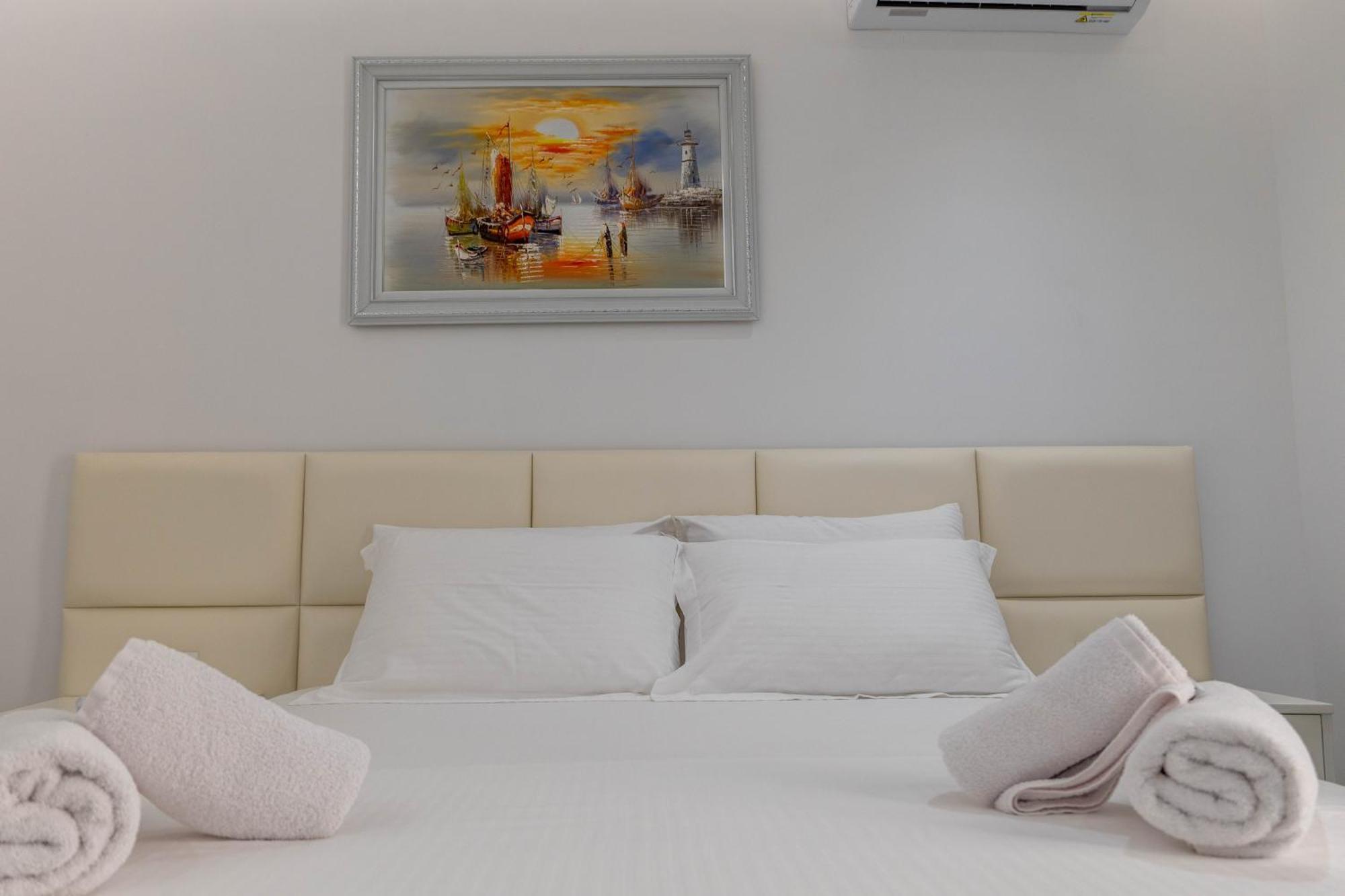 Margarita Apartment *