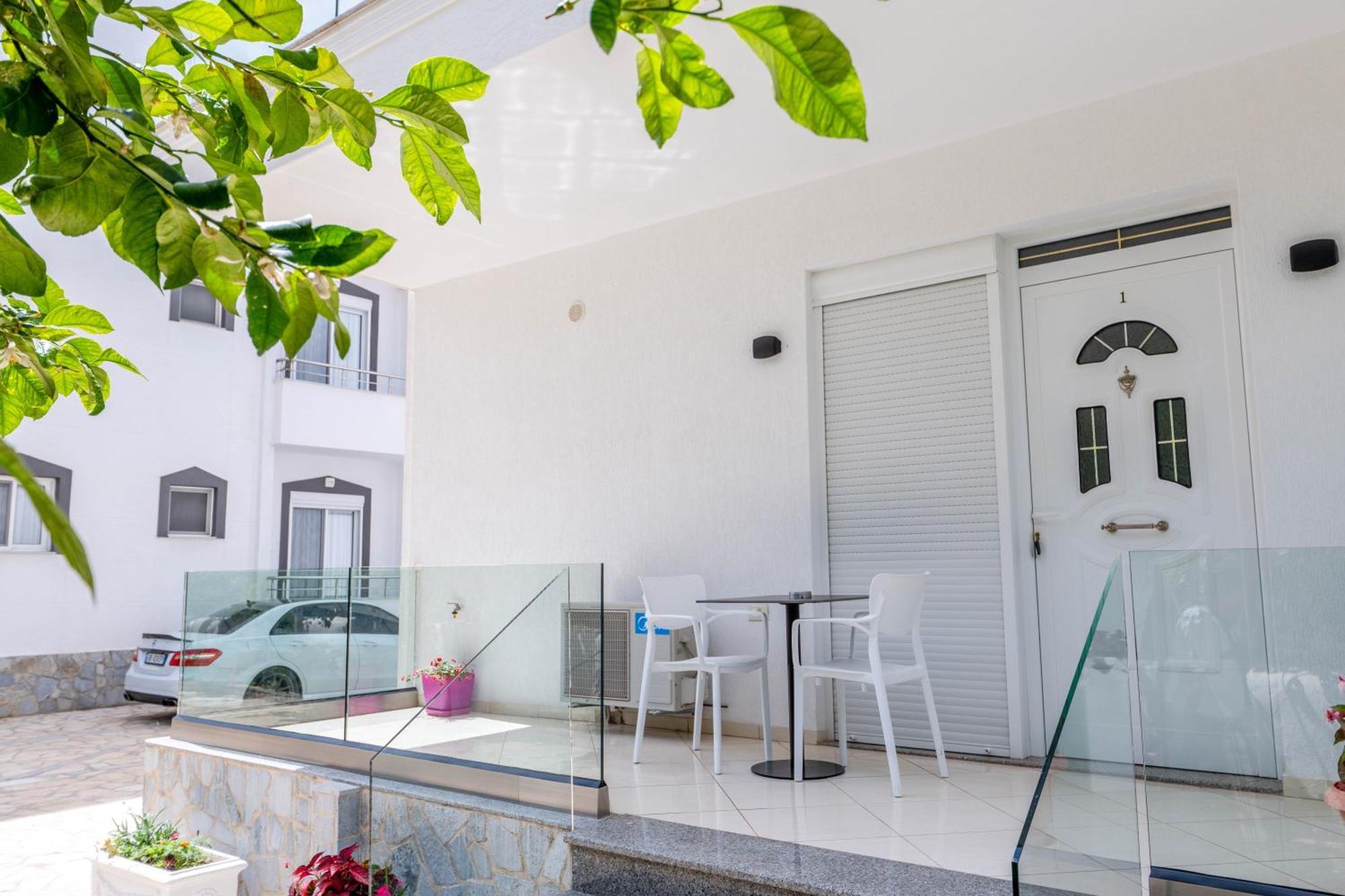 Margarita Apartment
